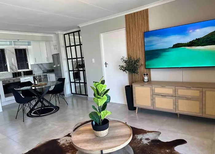 Monte Serrat Views - Spacious 1 Bedroom Apartment
