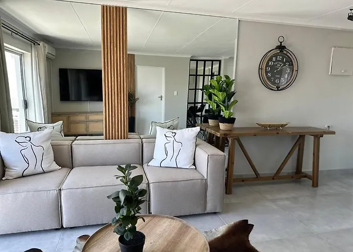 Monte Serrat Views - Spacious 1 Bedroom Apartment