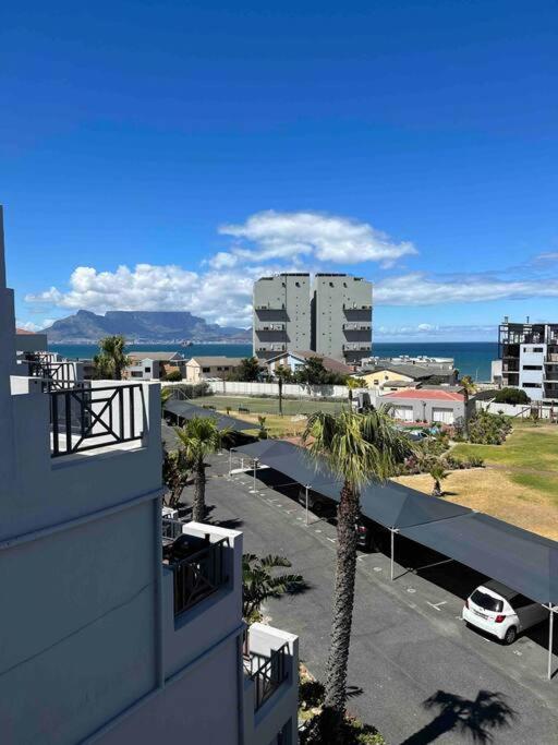 Monte Serrat Views - Spacious 1 Bedroom Apartment *