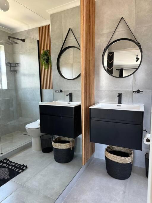 Apartment Monte Serrat Views - Spacious 1 Bedroom