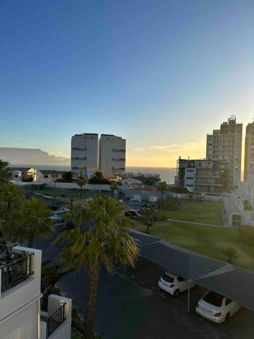 Apartment Monte Serrat Views - Spacious 1 Bedroom *